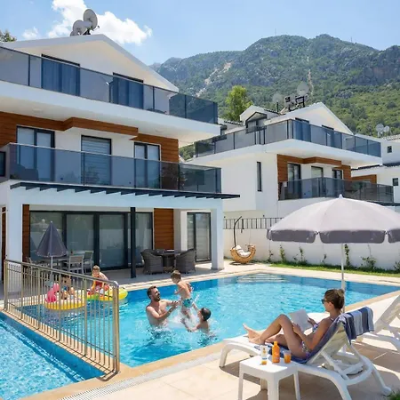 Villa Ruken - 4 Bedroom Private In Ovacik